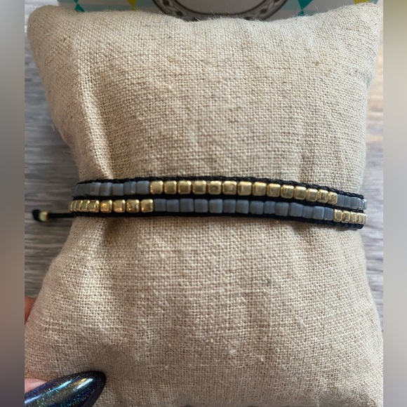 STELLA & DOT- Farren Pulley Bracelet (gold) - Picture 3 of 4